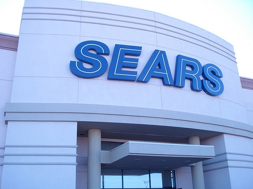 How_are_Sears_&_Macy’s_embracing_omni_channel_shopping?